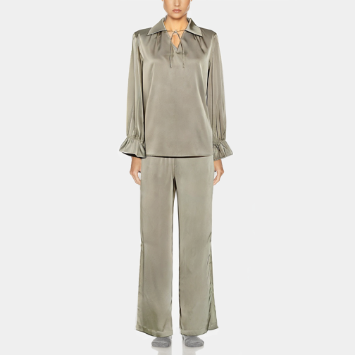 Lightweight satin breathable women's pajamas set