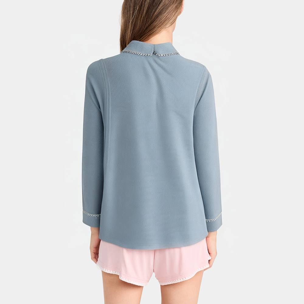 Blue knitted women's long-sleeved pajamas